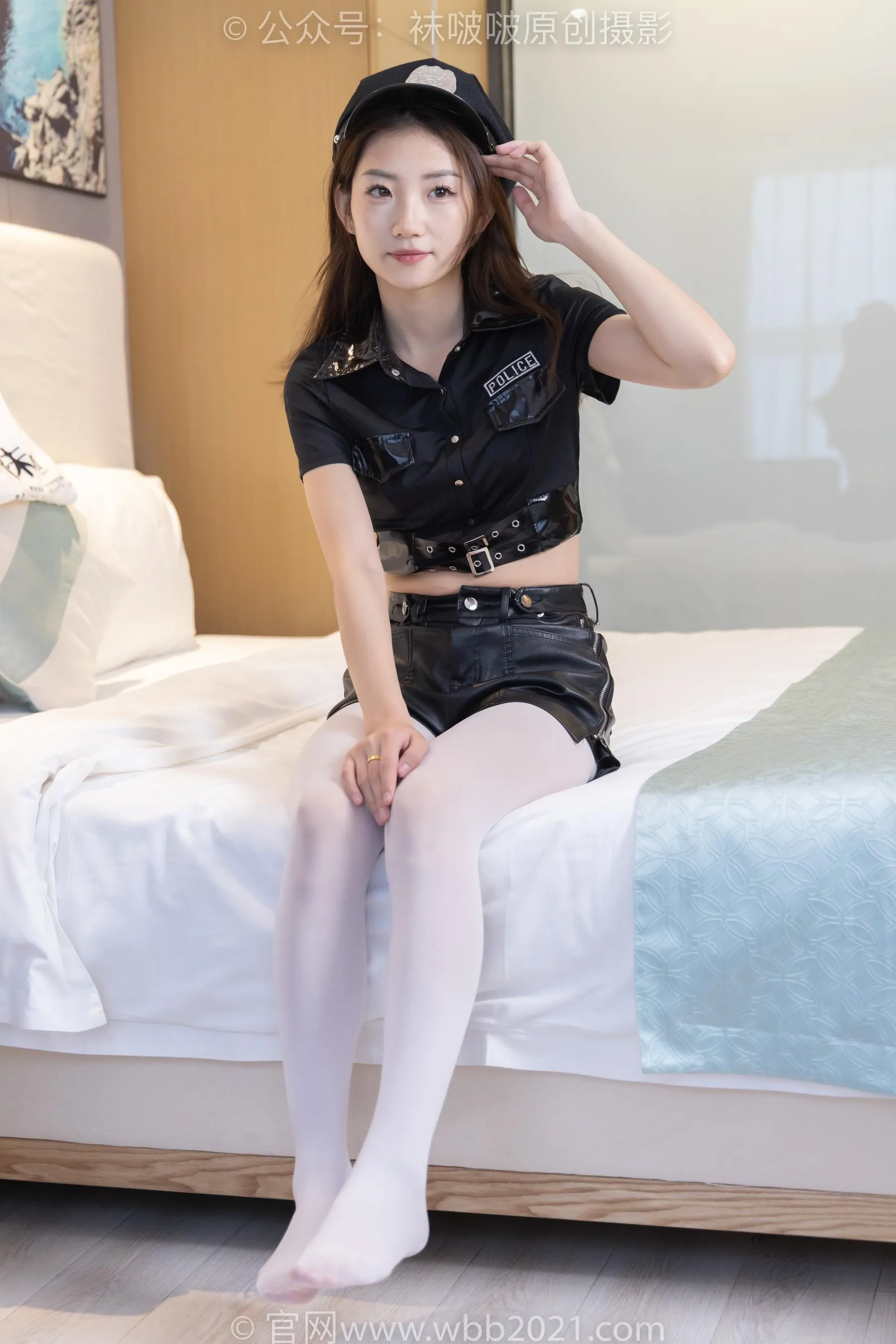 [BoBoSocks袜啵啵]NO.232 小沫-骑士靴、厚白丝、小女警 [87P]插图2